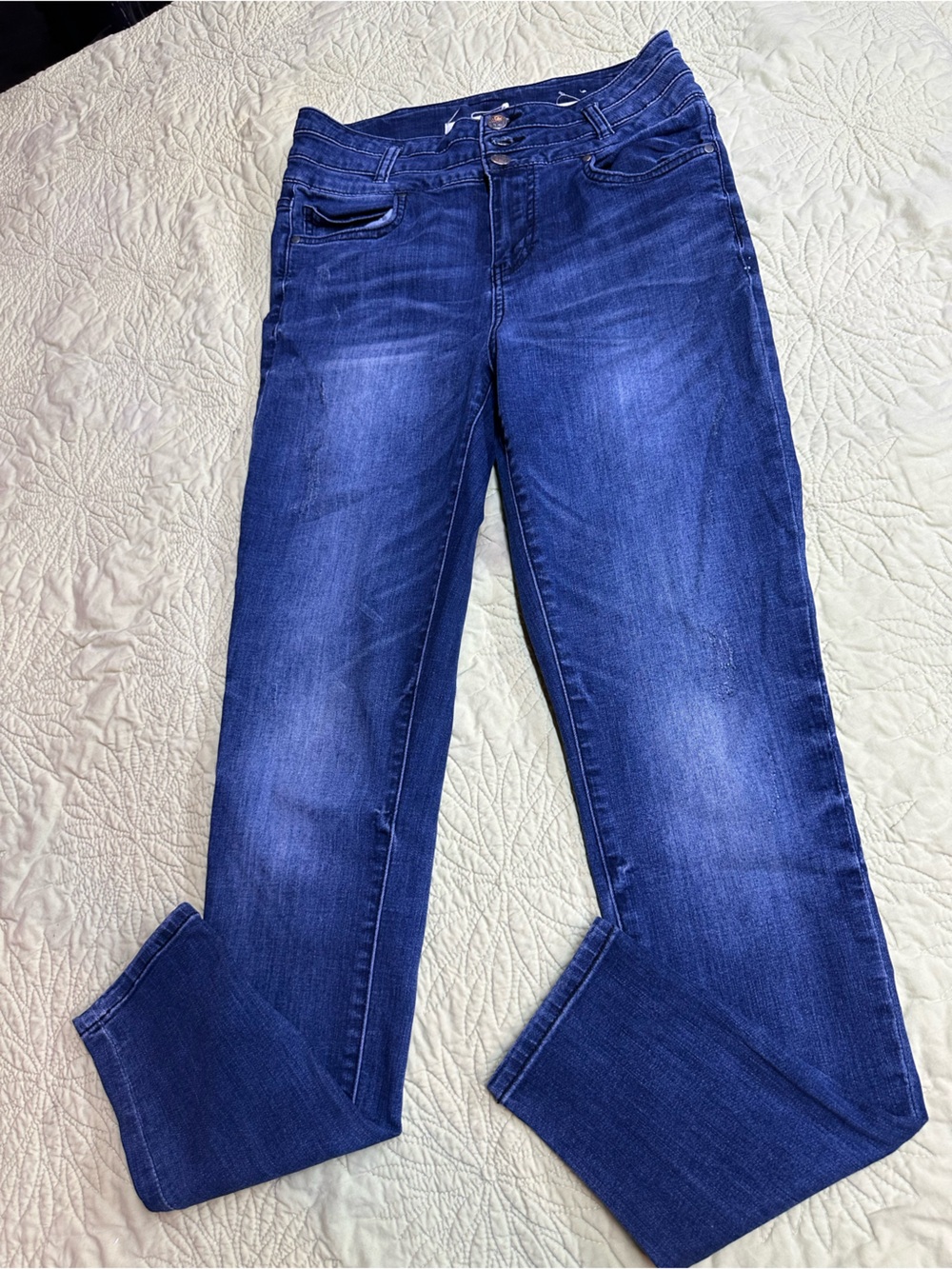 Classic Women’s Blue Jeans - Comfortable Stretch Denim